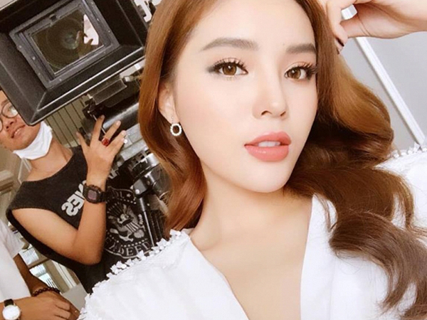 Từng năm lần bảy lượt bị chỉ trích vì đi trễ, giờ Kỳ Duyên lại thích làm việc với ê kíp đúng giờ từng phút một
