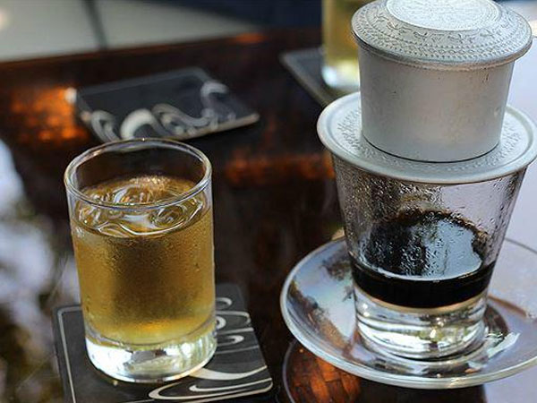 Uống cà phê theo cách này sẽ gây hại vô cùng cho cơ thể