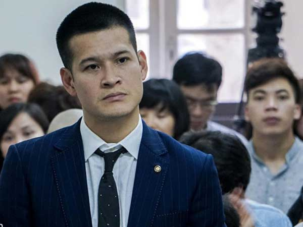 Đạo diễn Việt Tú bị kiện vì 'xâm phạm danh dự'