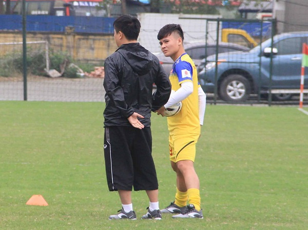 Hé lộ tình hình chấn thương khiến Quang Hải bỏ lỡ trận đấu tập với U23 Đài Bắc Trung Hoa