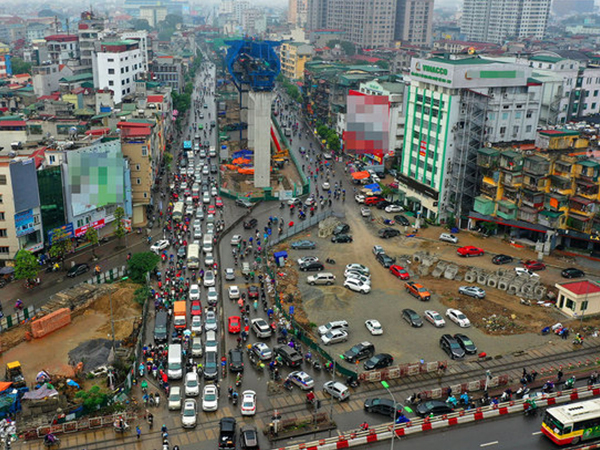 Đường Trường Chinh dở dang sau 5 năm thi công mở rộng