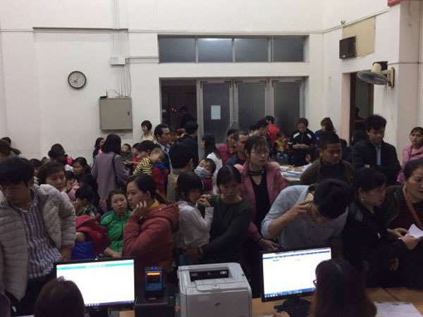 GĐ Bệnh viện Nhiệt đới T.Ư: 'Hơn 100 trẻ nhiễm sán lợn ở Bắc Ninh không có gì bất thường'