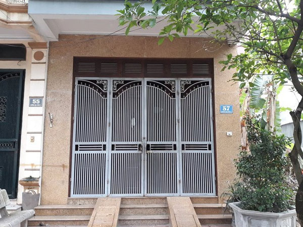 Vụ hơn 100 học sinh mầm non đồng loạt bị phát hiện nhiễm sán: Công ty cung cấp thực phẩm đã 'âm thầm' gỡ biển hiệu từ lúc nào