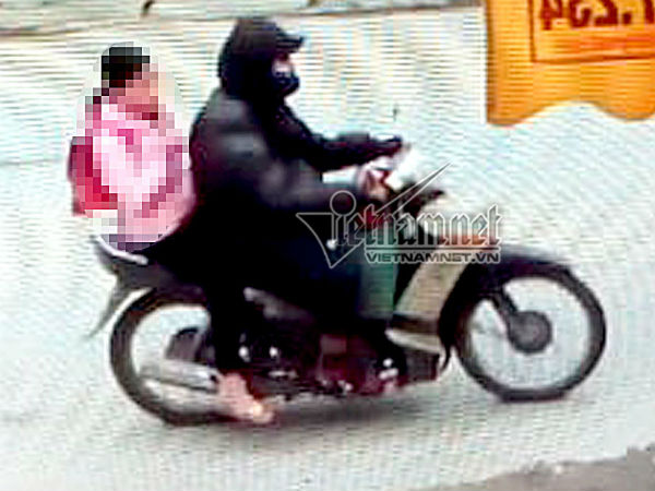 Công an Hà Nội vào cuộc vụ bé gái bị xâm hại trong vườn chuối