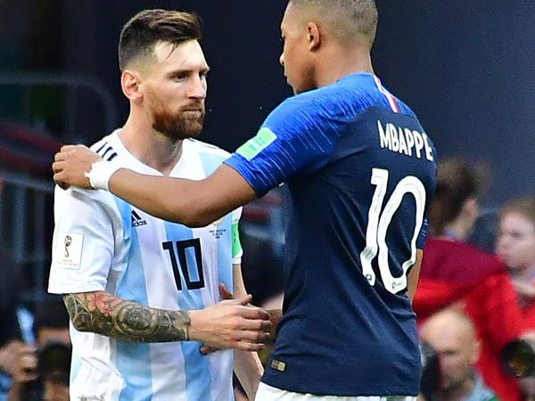 Mourinho: 'Mbappe ăn đứt Messi và Ronaldo'