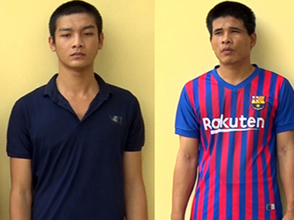Ba thanh niên ở miền Tây khống chế bà lão, cướp tài sản