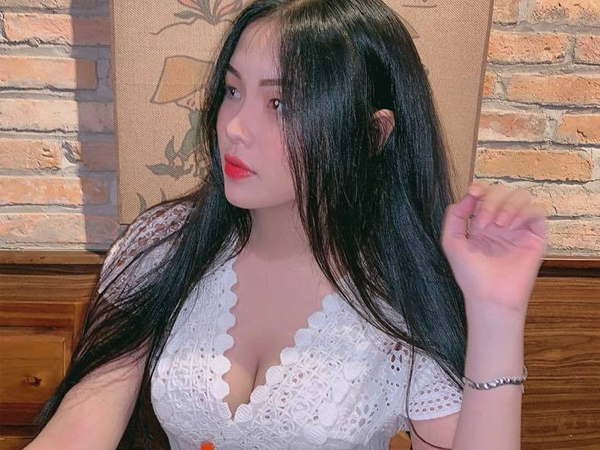 Nữ sinh nổi bật với số đo 91-64-96 của THPT Bình Hưng Hoà: Mình không ngại miệng đời vì họ chẳng nuôi mình ngày nào cả!