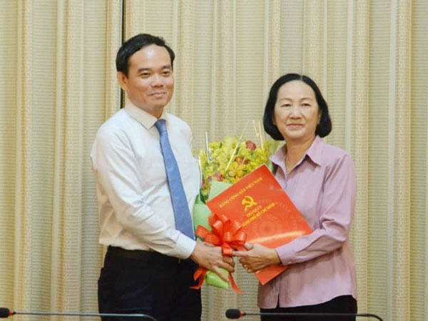 Thêm người nghỉ hưu, HĐND TP.HCM chỉ còn 1 lãnh đạo