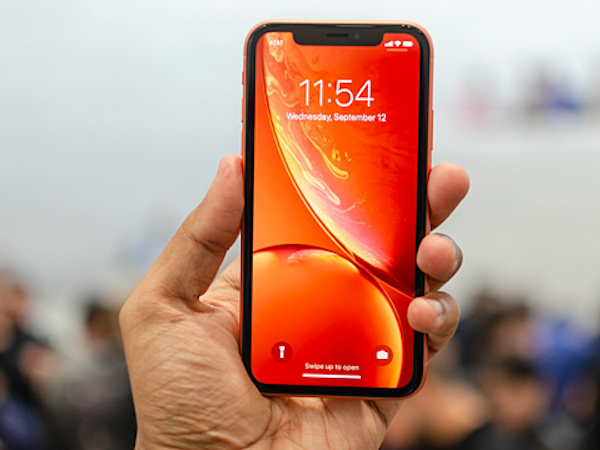 iPhone XR mất giá chục triệu đồng chỉ sau nửa năm