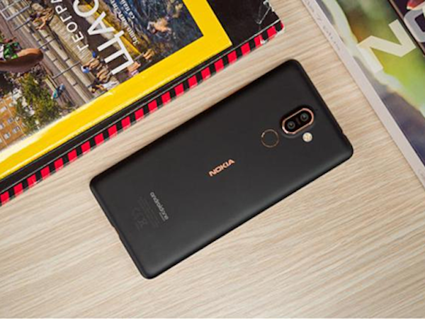 Một số điện thoại Nokia gửi dữ liệu về Trung Quốc