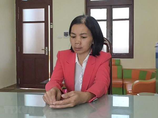 Vở kịch 'ngây thơ' của vợ Bùi Văn Công: Tự nhận mình là người phát hiện thi thể nữ sinh giao gà, tỏ vẻ hoang mang khi chồng bị bắt
