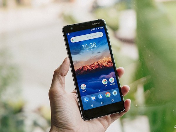 Điện thoại Nokia bất ngờ phát nổ khiến người dùng bị bỏng