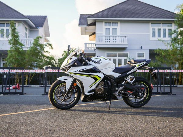 Honda CBR500R - môtô thể thao cho người mới chơi tại Việt Nam
