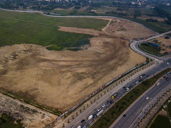 Công viên 'Disneyland' của Hà Nội vẫn im lìm dù muốn xong cuối năm nay