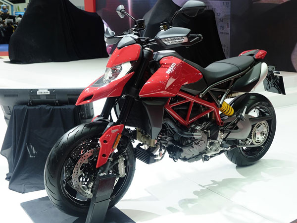 Ngắm 'tân binh' Ducati Hypermotard 950 sẽ về VN trong tháng 6
