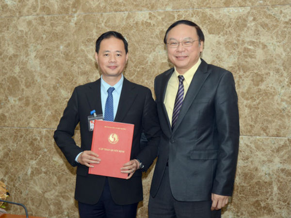 Bộ TN-MT trả lời việc bổ nhiệm em trai Bộ trưởng Trần Hồng Hà làm Tổng cục trưởng
