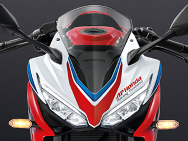 Honda CBR150R bản nâng cấp giá 2.900 USD