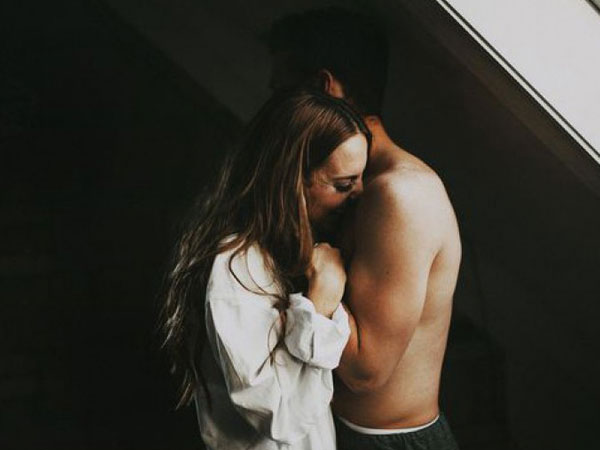 Câu chuyện 'ngã ngửa' từ miệng kẻ cướp chồng và lời khuyên chân tình dành cho các chị vợ 'đừng đánh ghen, hãy huýt sáo và bỏ đi...'