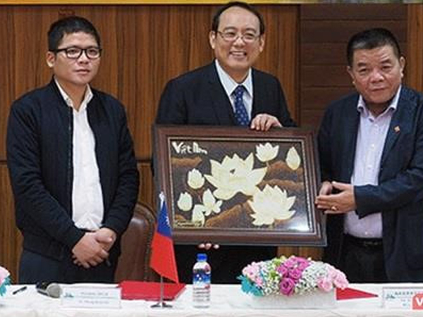 Con trai ông Trần Bắc Hà bị khởi tố