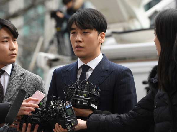 SBS tung đoạn hội thoại Seungri khoe ảnh khỏa thân của nạn nhân nữ vào chatroom: Thái độ của y mới gây sốc!