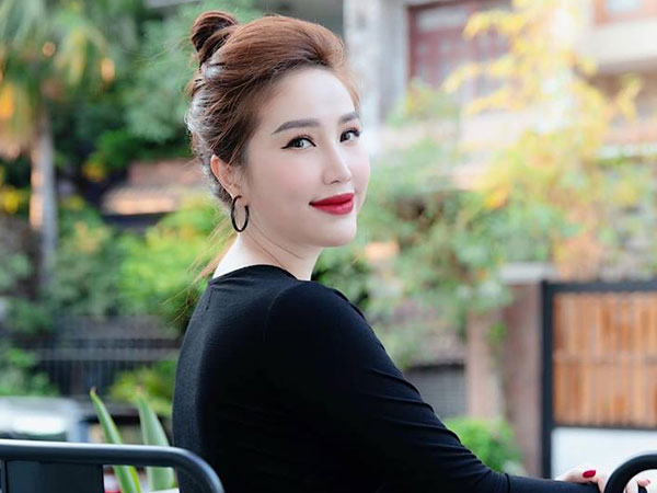 Bảo Thy nói về chuyện vẫn còn độc thân khi đã ngoài 30: 'Một khi đã vào nhà thờ làm lễ cưới thì tuyệt đối không được nghĩ đến chuyện ly hôn'