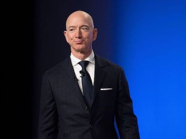 CEO Amazon bị hack điện thoại, đánh cắp tin nhắn nhạy cảm