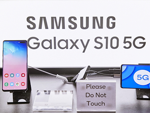 Galaxy S10 5G có giá hơn 1.200 USD