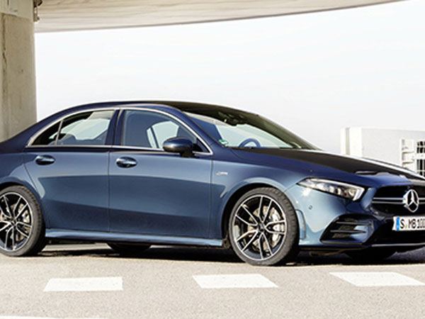 Xe nhỏ thể thao Mercedes-AMG A35 2020 trình làng