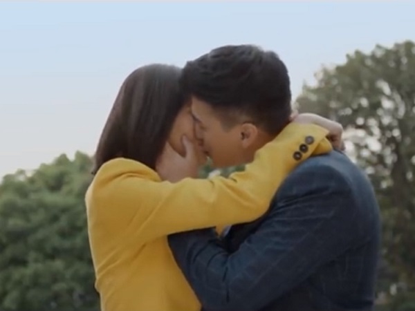 'Chạy trốn thanh xuân' tung cái kết như ngôn tình, đẹp hơn cả đám cưới khiến fan phấn khích