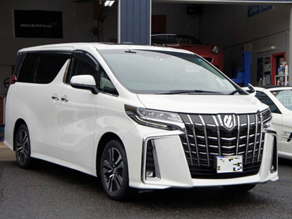 Lexus có thể tung MPV mới - bản cao cấp của Toyota Alphard