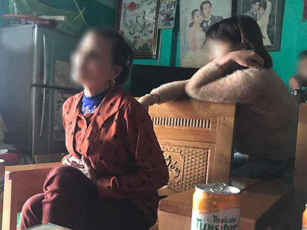 Mẹ Khá Bảnh nói về việc con trai bị bắt: 'Chắc vì con nổi tiếng nên nhiều người ghen ghét hãm hại'
