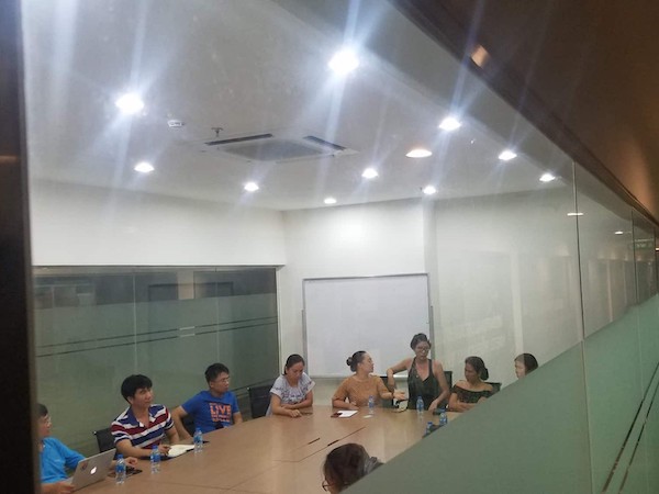 Nóng: Công an xác minh, triệu tập người đàn ông lao vào ôm hôn bé gái lớp 2 trong thang máy ở Sài Gòn