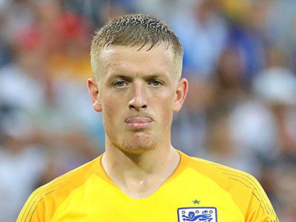 Thủ thành số một của Everton và tuyển Anh bị bắt gặp ẩu đả tại hộp đêm