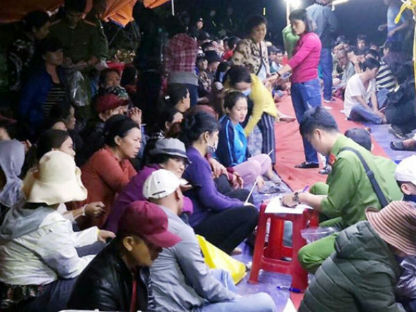 Vụ bắt sới bạc 'khủng' ở Tây Nguyên: Di lý hàng trăm đối tượng về Trại tạm giam Bộ Công an