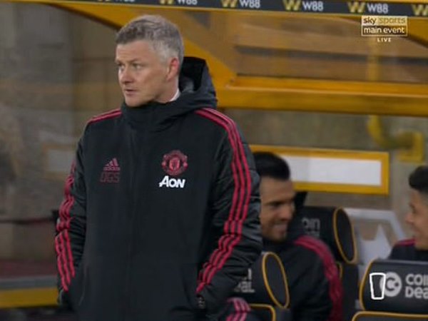 CĐV MU nổi giận, đòi BLĐ bán Marcos Rojo và Sergio Romero vì hành động khó chấp nhận