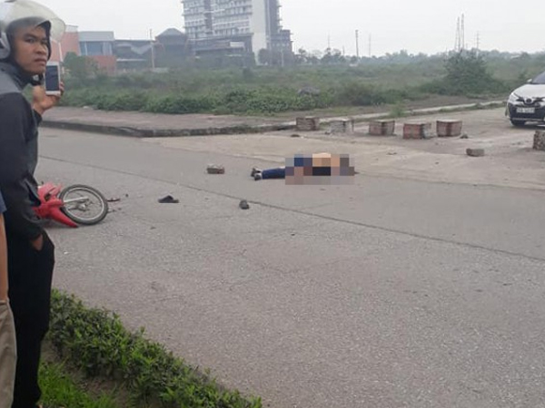 Người chứng kiến cô gái bị đâm nhiều nhát, tử vong ở Ninh Bình: Thanh niên nằm lên người nạn nhân rồi khóc