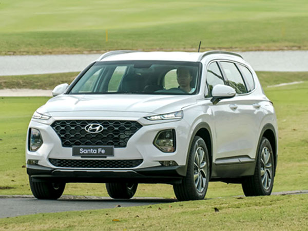 Trường Hải và Hyundai Thành Công: 'xe ở Việt Nam không có nguy cơ cháy'