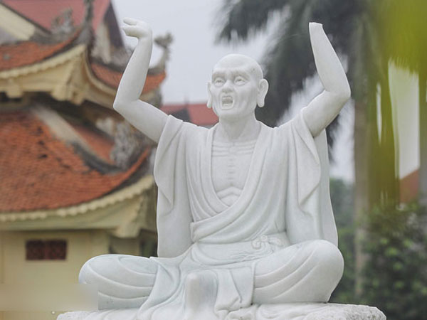 Cận cảnh 16 pho tượng đá ngọc bị đập phá ở ngôi chùa cổ Hà Nội