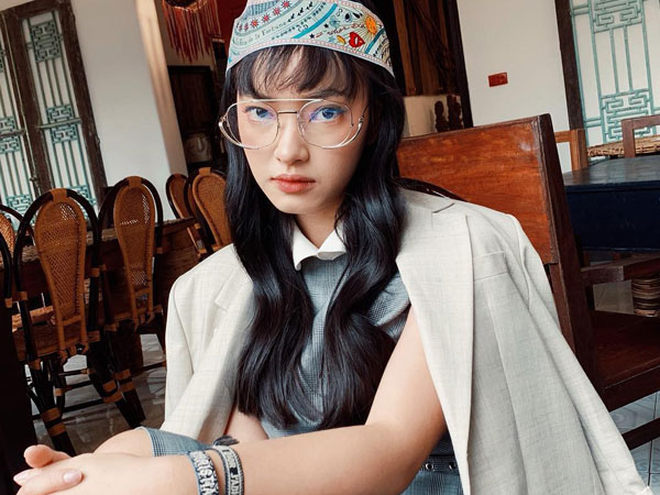 Châu Bùi đi ăn 'sương sương' mà diện street style như dự yến tiệc, Khánh Linh cắt tóc ngắn trông giống... Đào Bá Lộc