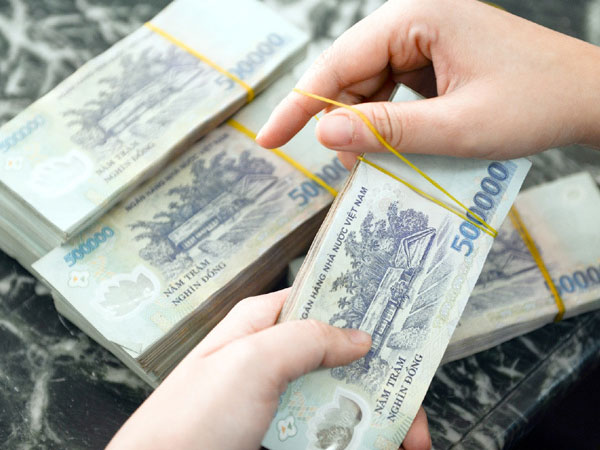 Lãi suất tăng cao, đối mặt những nỗi lo mới