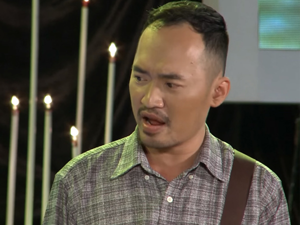Bỗng nhiên bị chửi ngu khi trêu đùa Hari Won, Tiến Luật đáp trả gay gắt