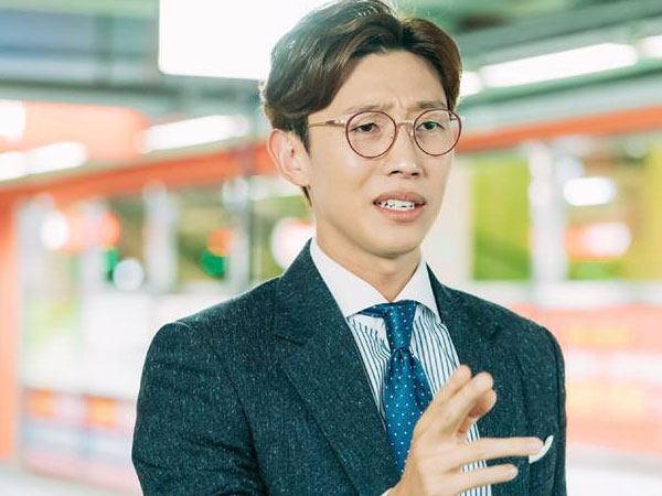 Tài tử 'Thư ký Kim sao thế?' đột ngột tuyên bố kết hôn, tiết lộ mối tình 3 năm với bạn gái ngoài ngành giải trí