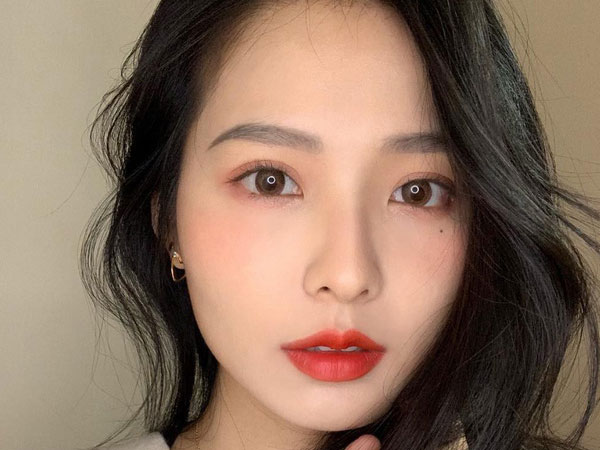 Để có 'môi cười' vừa xinh lại vừa tươi, đây chính là cách mà con gái Trung Quốc áp dụng