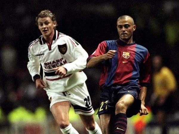 Những trận đấu đáng nhớ khi MU chạm trán Barca
