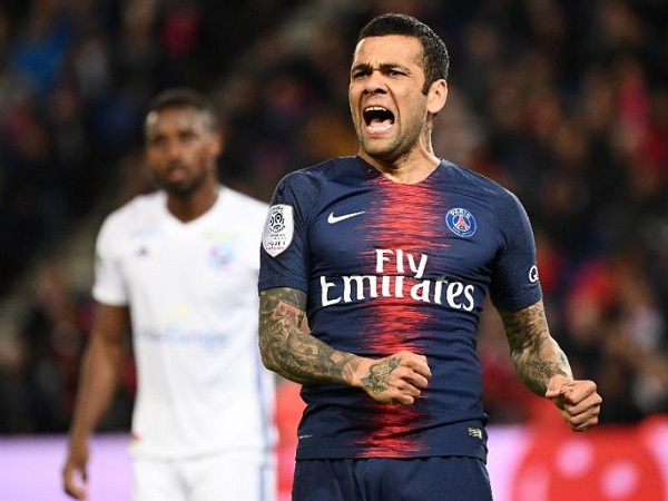 PSG 2-2 Strasbourg: Neymar và Mbappe vắng mặt, PSG lỡ cơ hội đăng quang Ligue 1 sớm 8 vòng