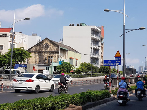 Nhiều người phơi nhiễm HIV vì bị người lạ đâm: Nghi phạm có dấu hiệu tâm thần?