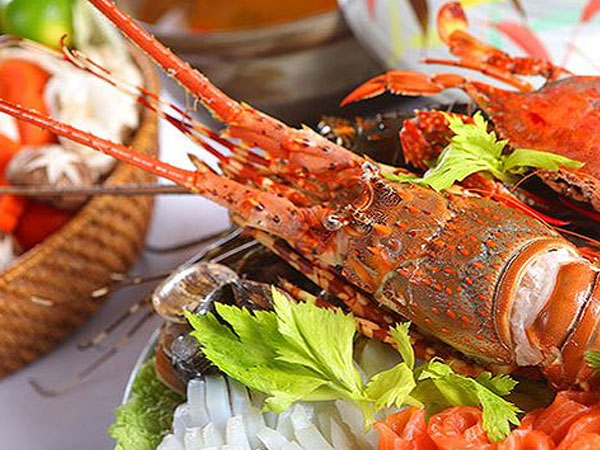 Những nguyên tắc 'sống còn' khi ăn hải sản để khỏi chết người