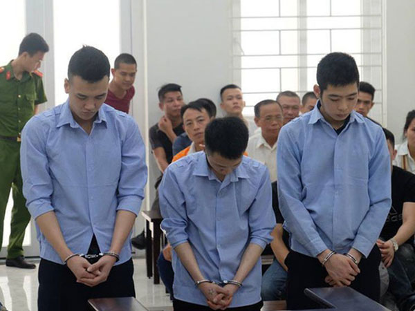Nhóm trộm chó thay nhau hãm hiếp 2 thiếu nữ lĩnh án nặng