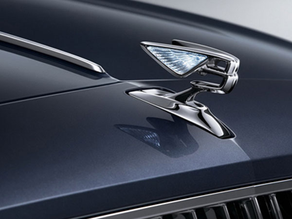 Bentley lần đầu hé lộ Flying Spur thế hệ mới