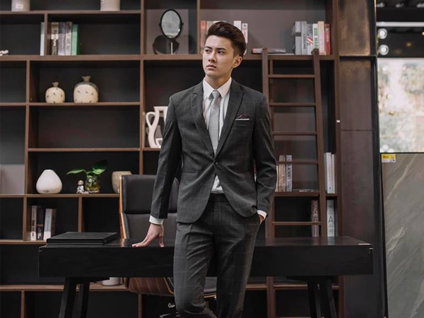 Thêm một bác sĩ tương lai gây chao đảo: Cao 1m80, gương mặt góc cạnh đậm chất điện ảnh